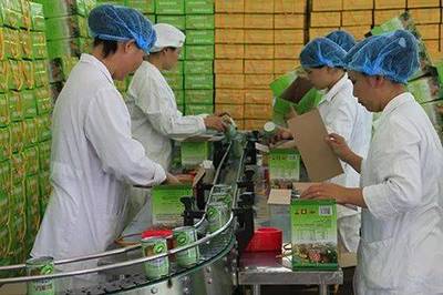 食用农产品深加工 在田头到餐桌间再造一条价值链